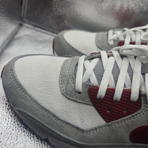 Air max 90 mens size 10.5 DQ8235-001 - Picture 12 of 16